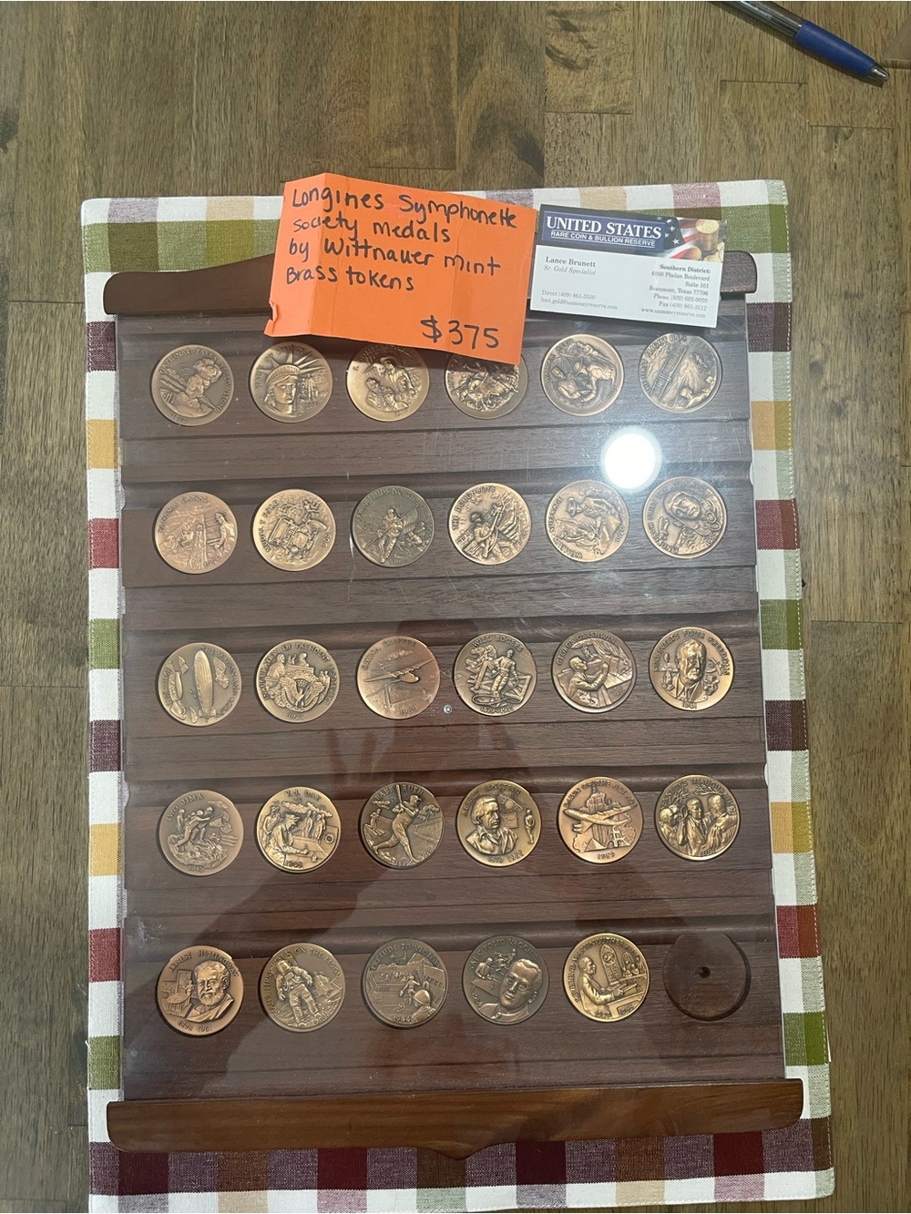 Vintage Longines Wittnauer Bronze Medal Collection – Set of 29 – Original case
